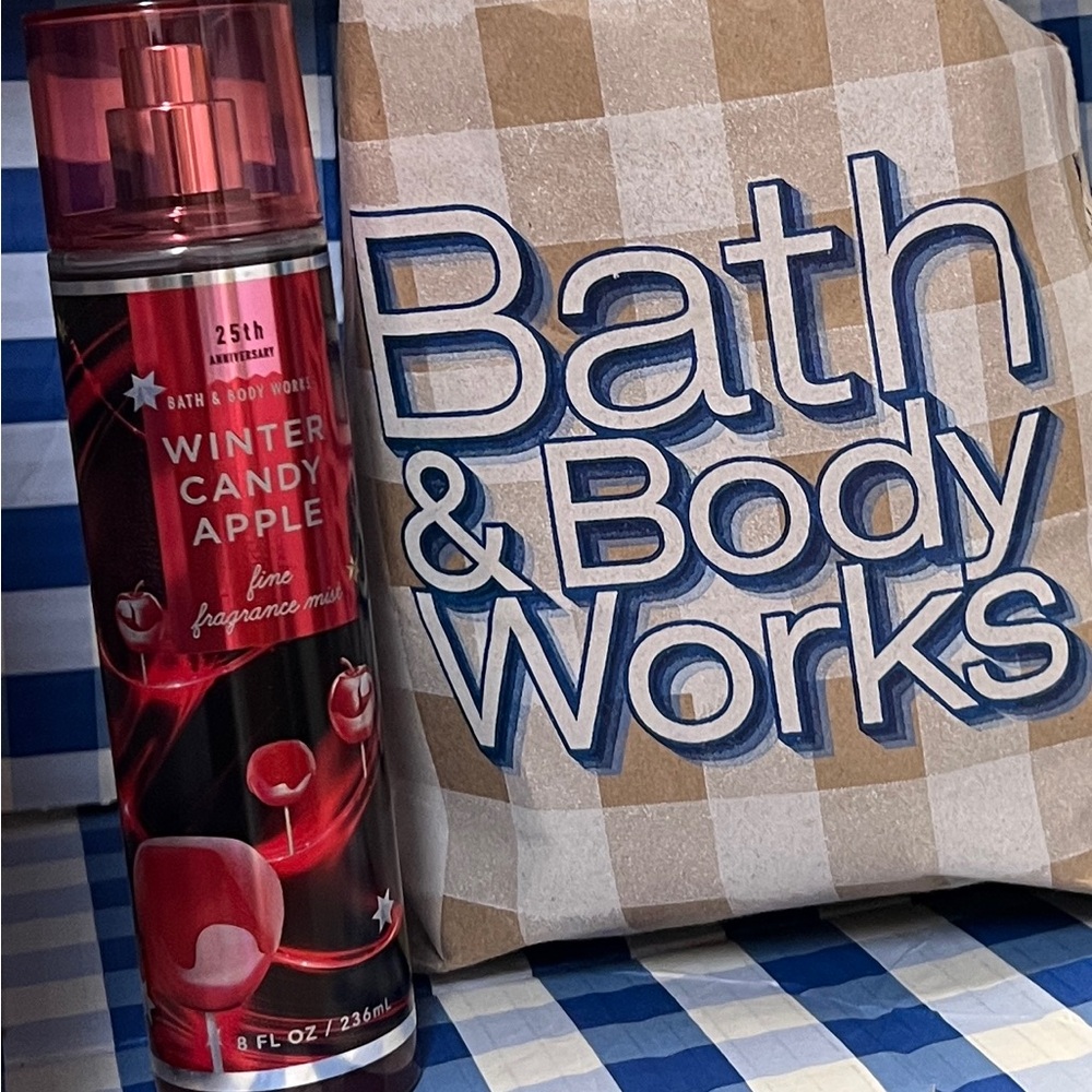 Bath & Body Works Winter Candy Apple Fine Fragrance Mist (8 Fl Oz) New